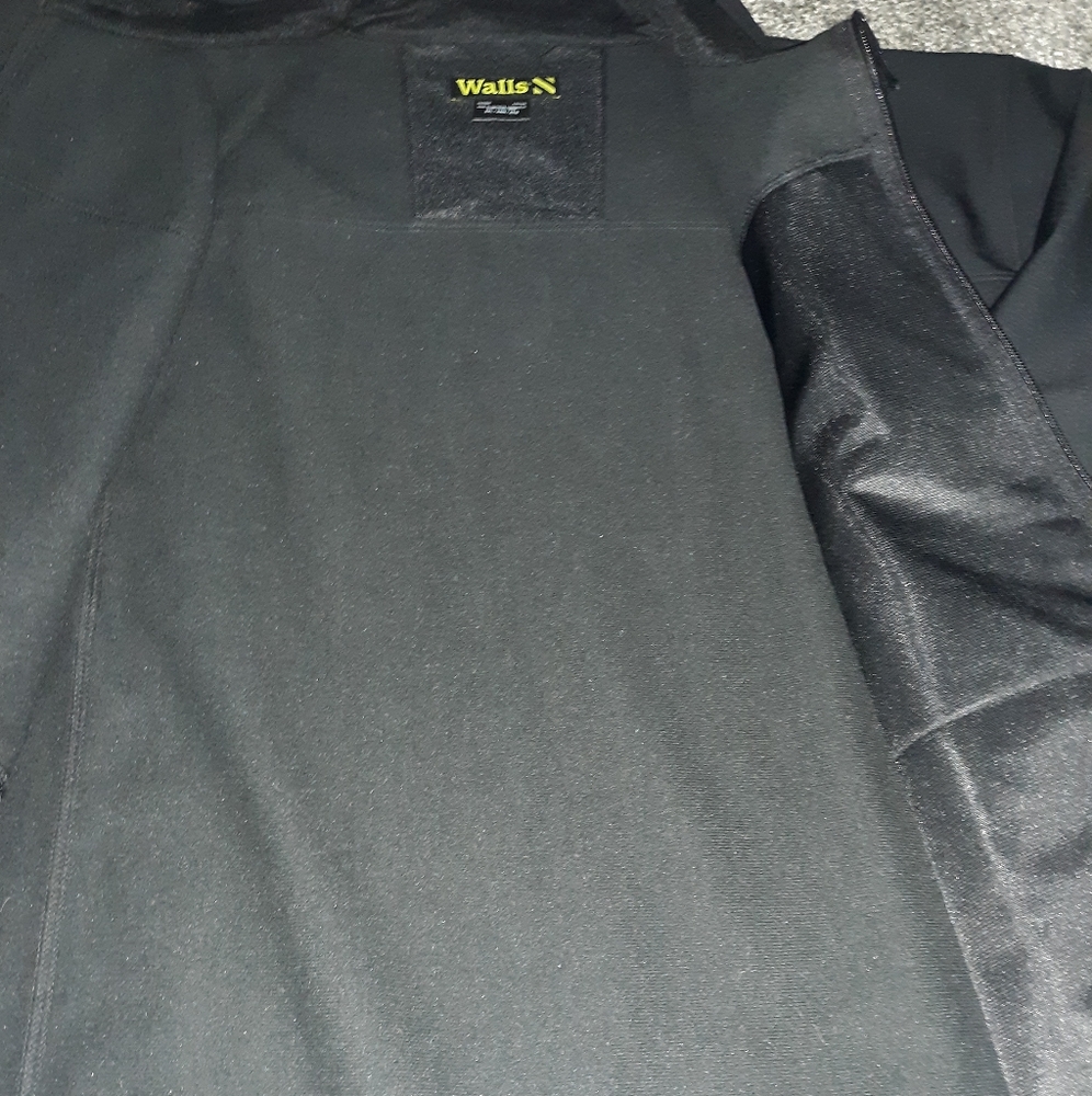 Walls Jacket - Picture 2 of 4